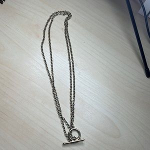 Gold toggle premier necklace